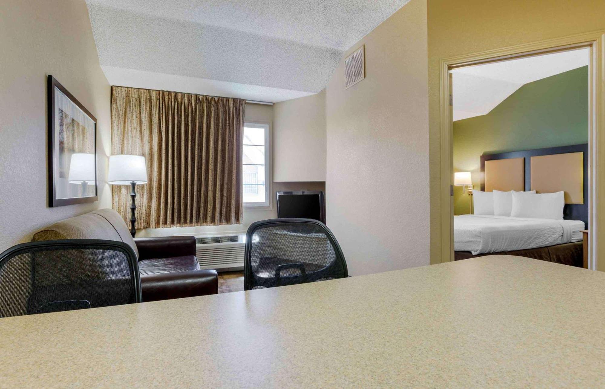 Extended Stay America Suites - Phoenix - Airport - Tempe Ngoại thất bức ảnh