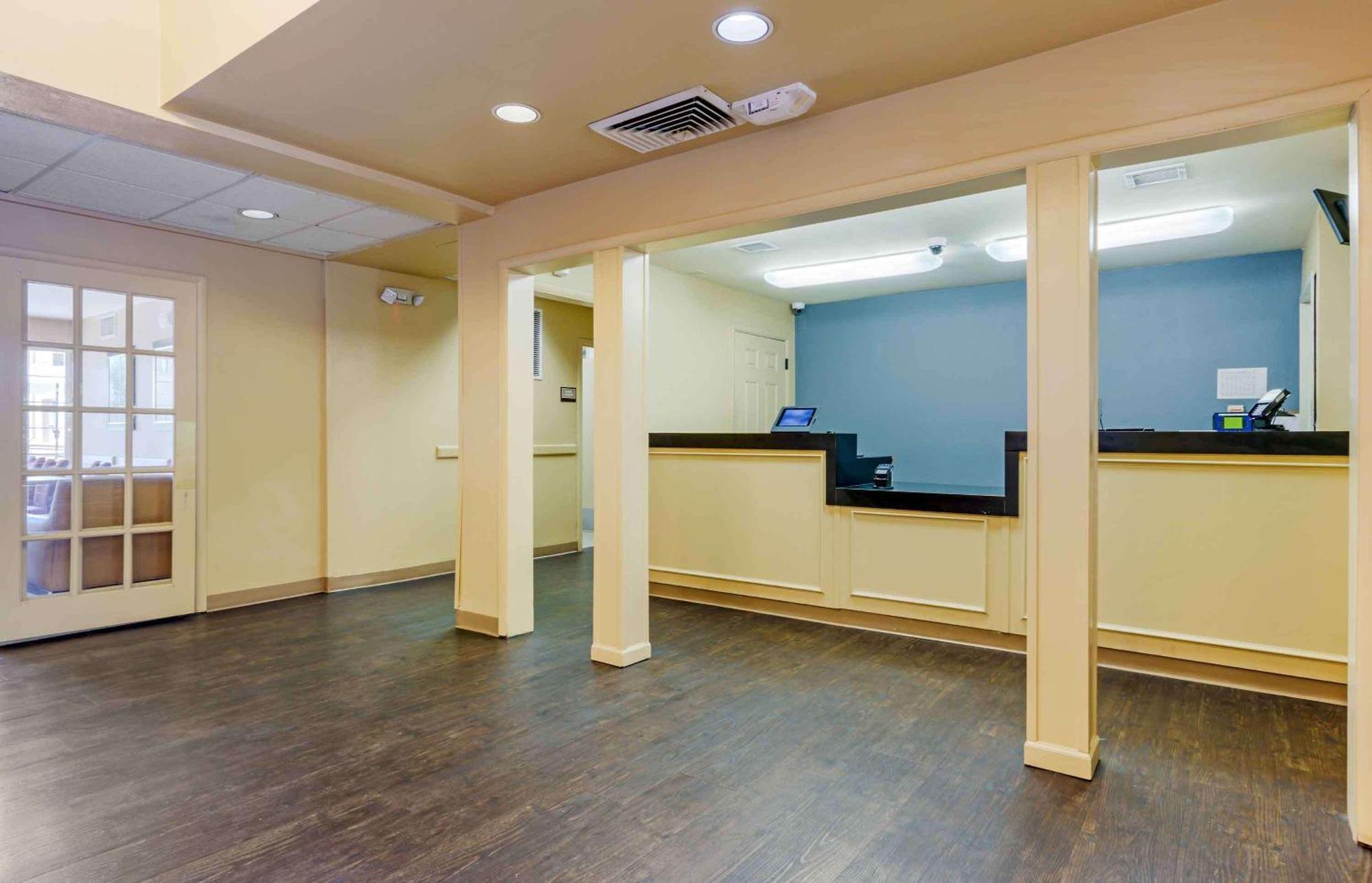 Extended Stay America Suites - Phoenix - Airport - Tempe Ngoại thất bức ảnh